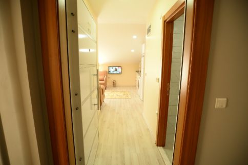 Independent Floor For Rent In Kagithane - Istanbul