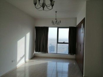 شقة للإيجار فى دبي - دبيّ