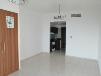 شقة للإيجار فى دبي - دبيّ