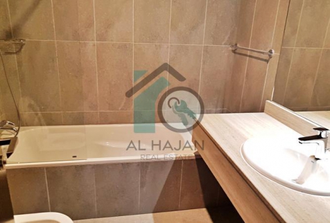 شقة للإيجار فى مدينة خليفة - أبو ظبي