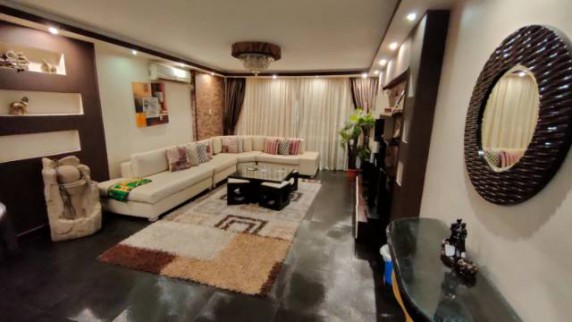 شقة للإيجار