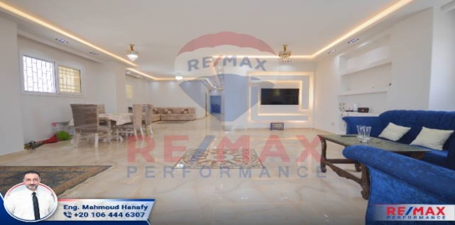 فيلا للبيع فى محرم بك - قسم محرم بك - الإسكندرية