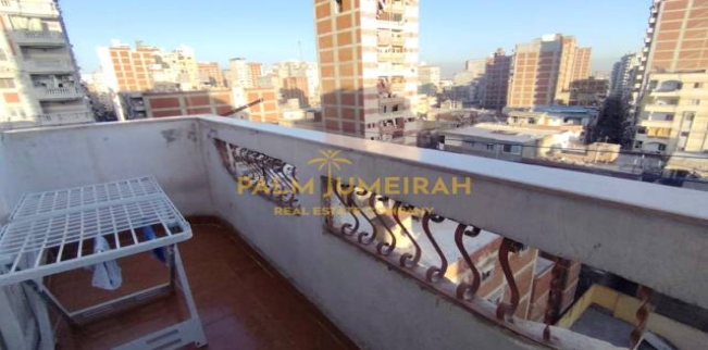 شقة للبيع فى محرم بك - قسم محرم بك - الإسكندرية