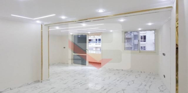Apartment For Sale In El Mandara - Qism El-Montaza - Alexandria