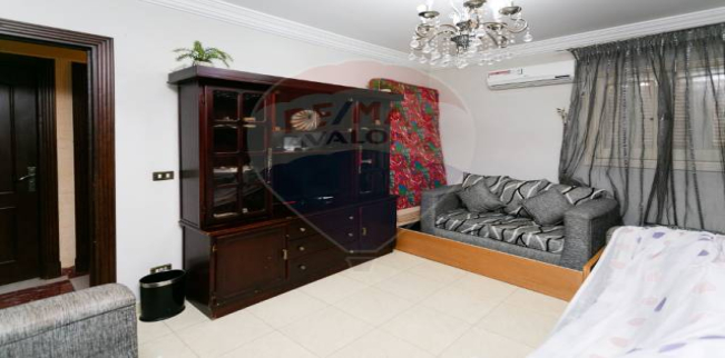 شقة للبيع فى سبورتنج - قسم سيدى جابر - الإسكندرية