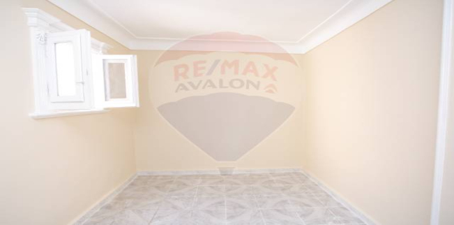 شقة للبيع فى ميامي - قسم المنتزه - الإسكندرية