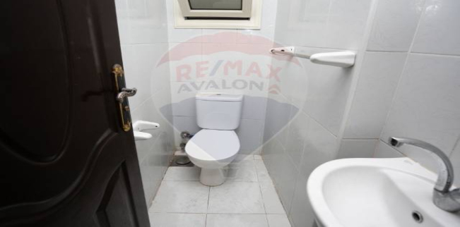 شقة للبيع فى سيدي بشر بحري - قسم المنتزه - الإسكندرية