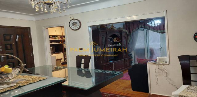 شقة للبيع فى جليم - قسم الرمل - الإسكندرية