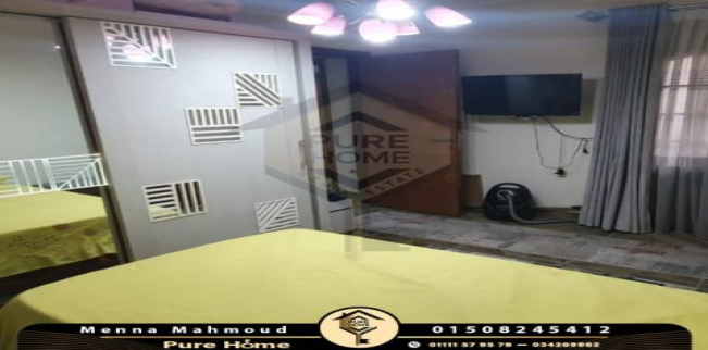 شقة للبيع فى محرم بك - قسم محرم بك - الإسكندرية