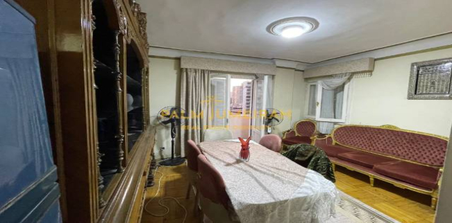 شقة للإيجار فى جليم - قسم الرمل - الإسكندرية