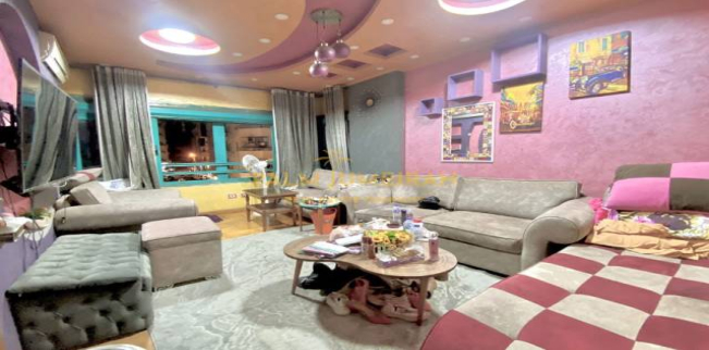 شقة للبيع فى لوران - قسم الرمل - الإسكندرية